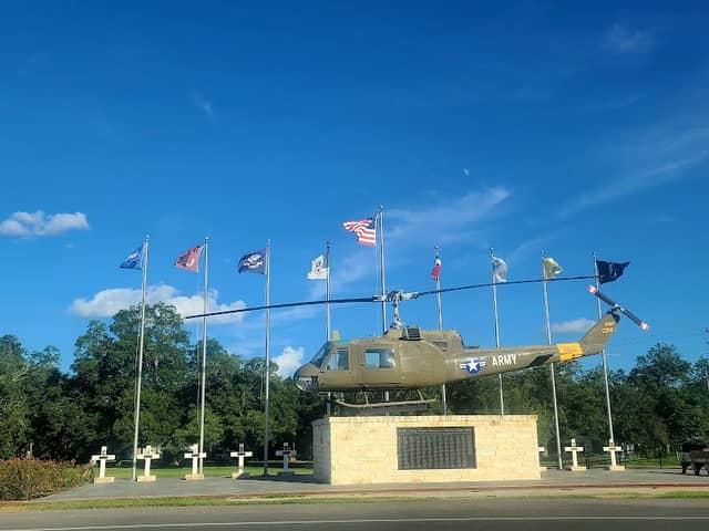Veterans Memorial - Image 1