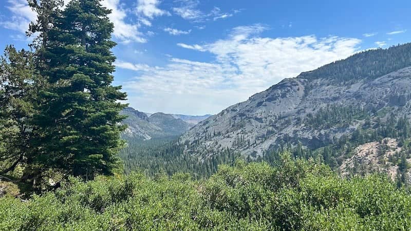 Noble Canyon Trailhead - Image 1