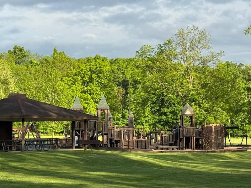 Mill Pond Park - Image 2