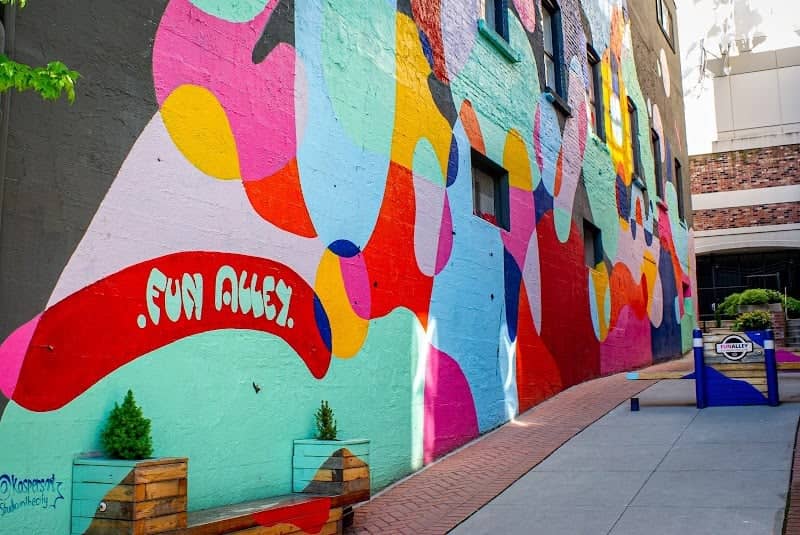 Fun Alley - Image 1