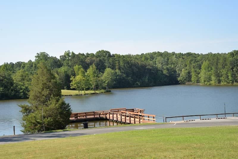 Lake Cammack Park & Marina - Image 1