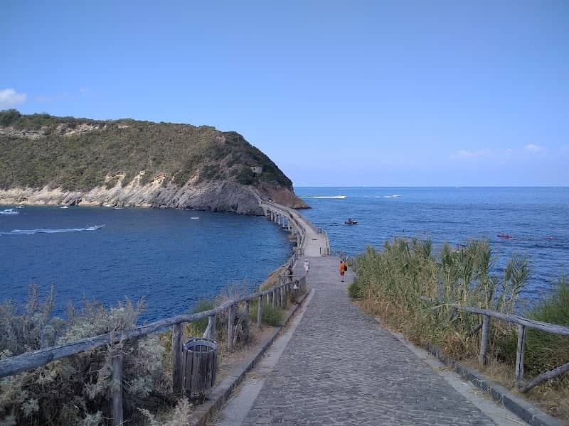 Ponte di Vivara - Image 1