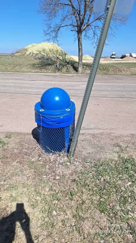 Roadside Park - Image 1