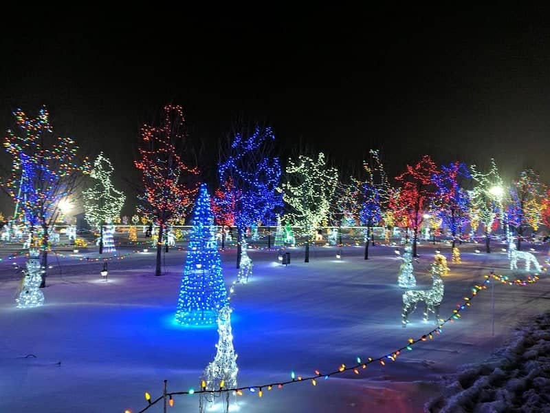 Leduc Country Lights - Image 1