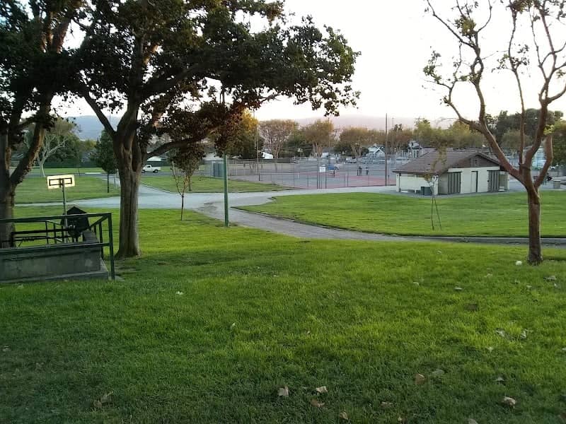 Dunne Park - Image 1