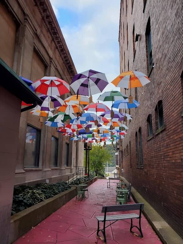 Umbrella Alley - Image 2