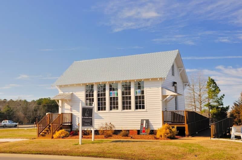 The Schoolhouse Museum - Image 2