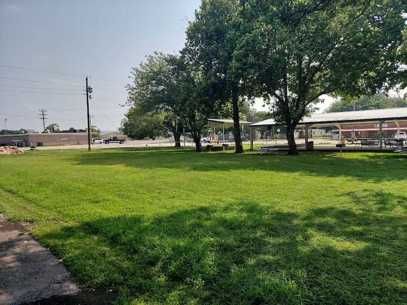 Thackerville Park - Image 1