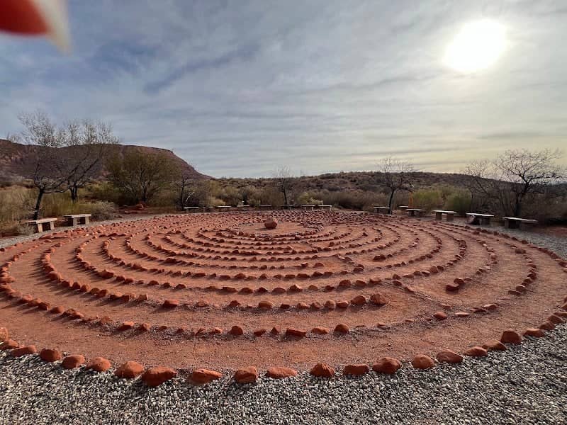 Kayenta Desert Rose Labyrinth - Image 3
