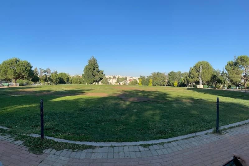 Park - Image 1