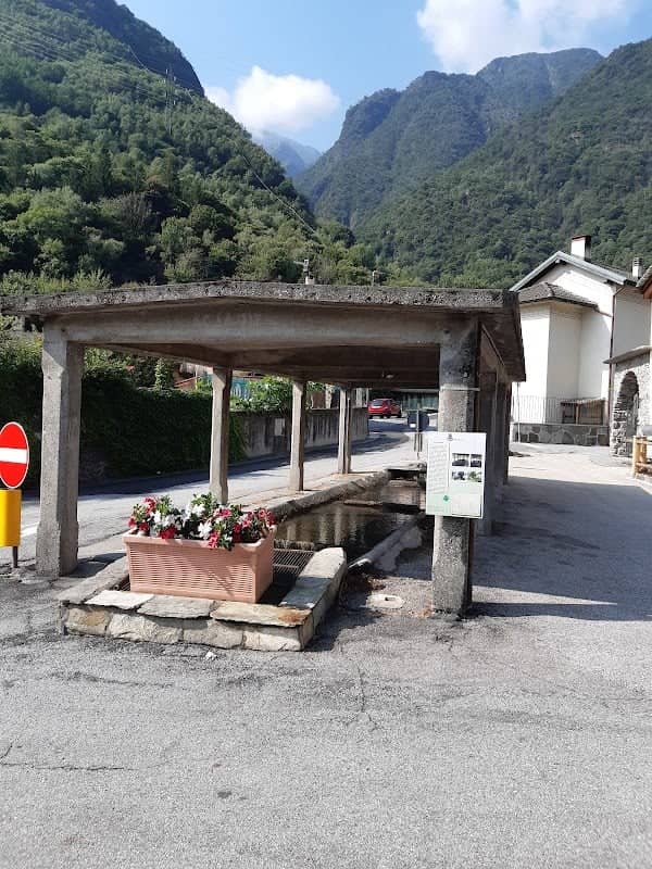 Lavatoio di Anzola d'Ossola - Image 1