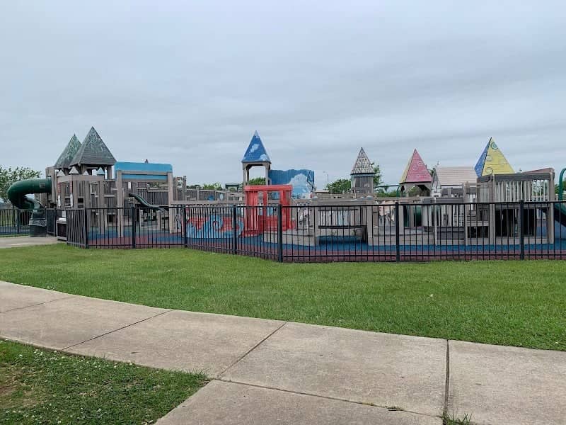 Lake Charles Ward 3 Recreation - Image 1