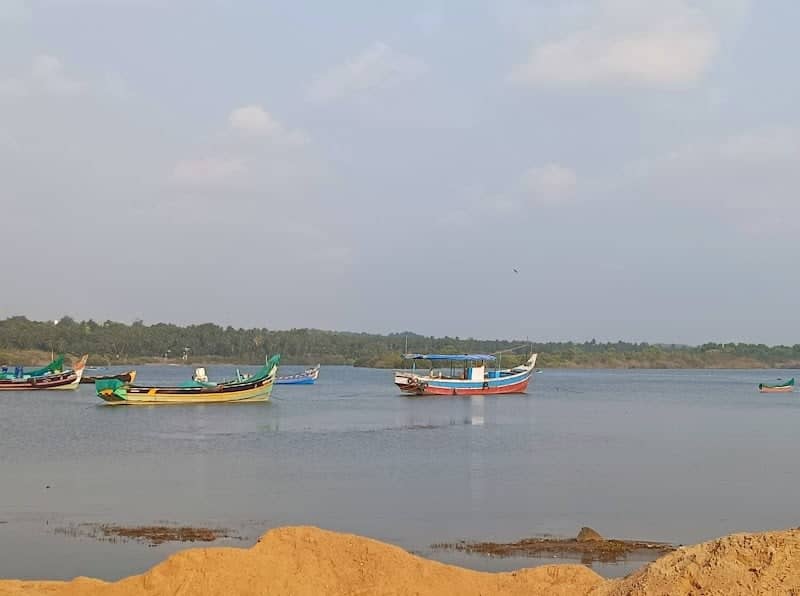 Manjeshwaram Harbour - Image 1
