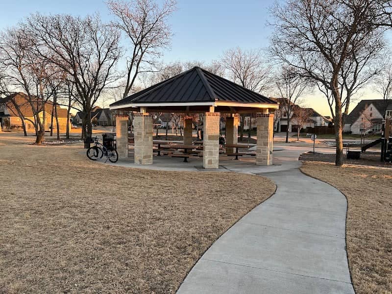 Star Trace Park - Image 1
