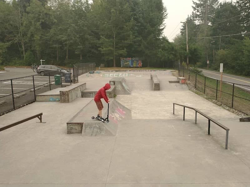 Jeane Baldwin Memorial Skate Park - Image 2