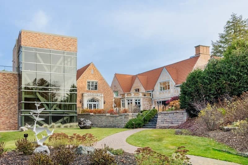 Leigh Yawkey Woodson Art Museum - Image 1