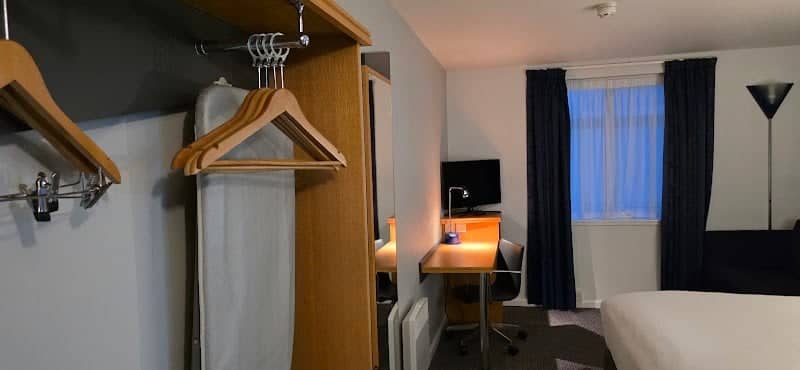 Holiday Inn Express, Nursling - Image 1
