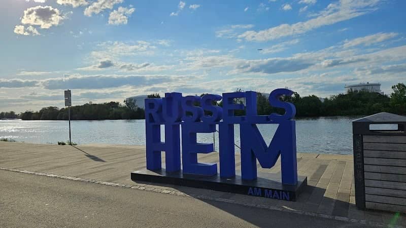 Fotopoint Schriftzug Rüsselheim am Main - Image 2