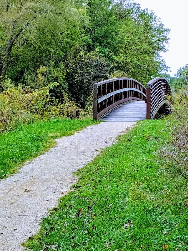 Riverside Park - Image 2