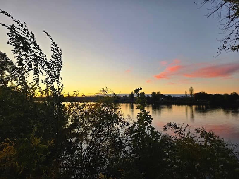 Centennial Park - Image 1