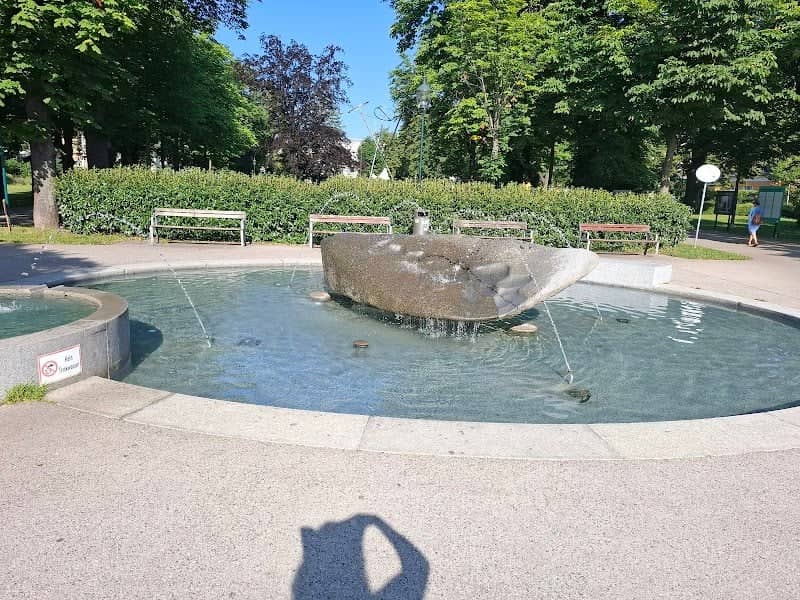 Arthur Schnitzler Park - Image 1