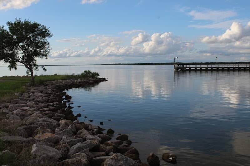 Waterfront Park - Image 1