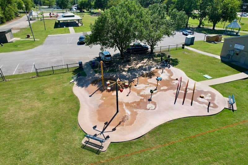 Black Gold Park - Image 1