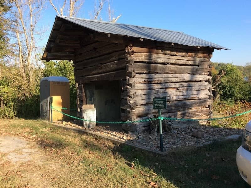 Freels Bend Cabin - Image 2