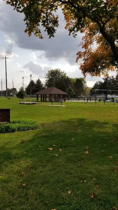 HT Custer Park - Image 2