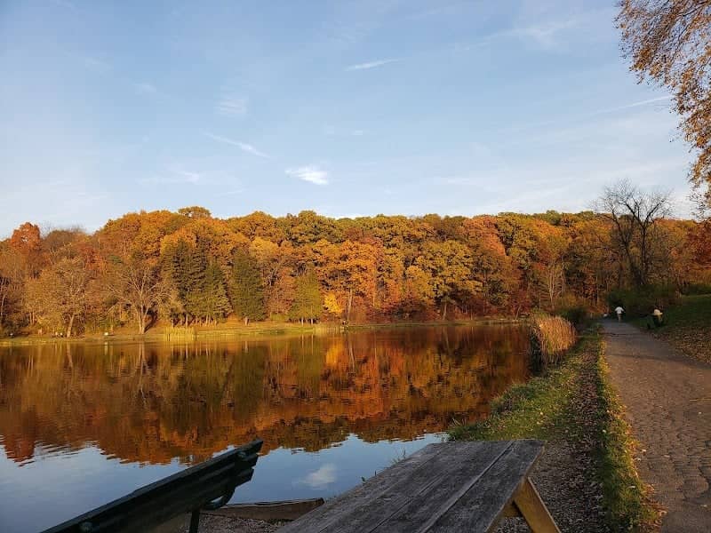 Holtzhauer Lake - Image 2