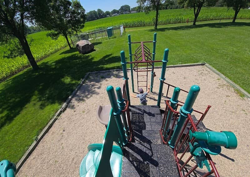 Raymond City Park - Image 1