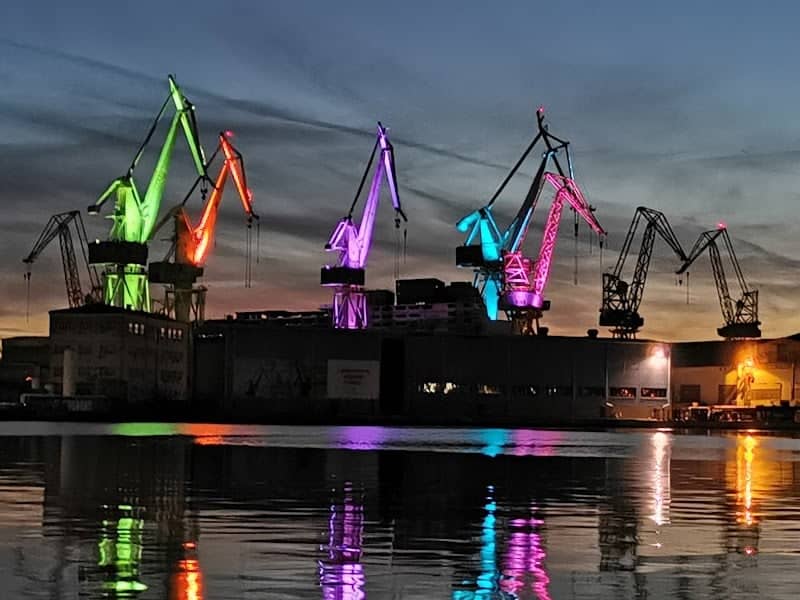 Lighting Giants - Image 1