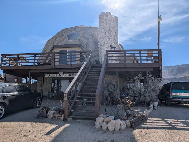 Desert Art Studio - Image 2