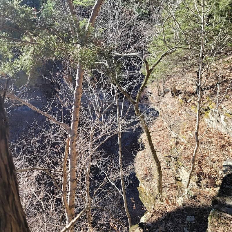 Slate Falls Trail Head - Image 2