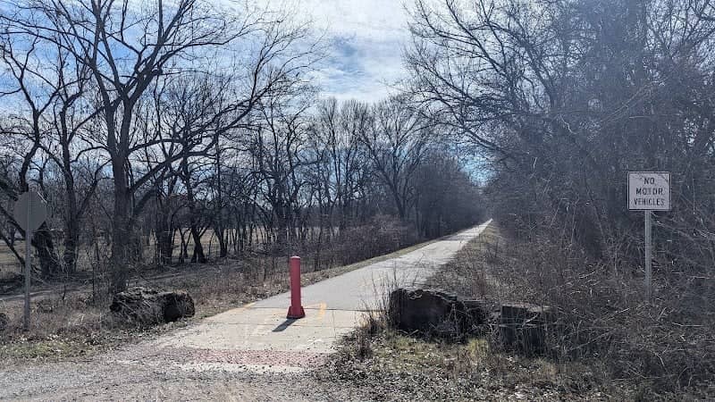 Osage Prairie Trail North Trailhead - Image 1