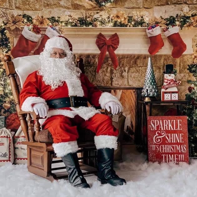 County Line Christmas - Image 2