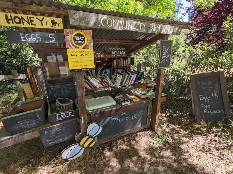 Community Farm Stand - Image 2