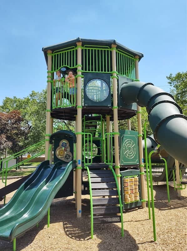 Gower Park - Image 1