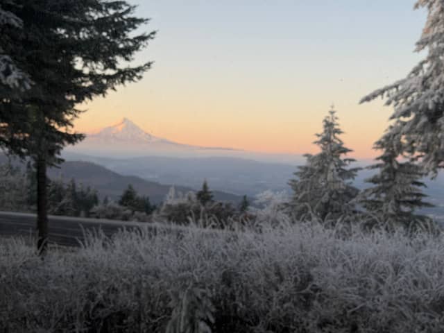 Tunnel Road Mount Hood Overlook - Image 1