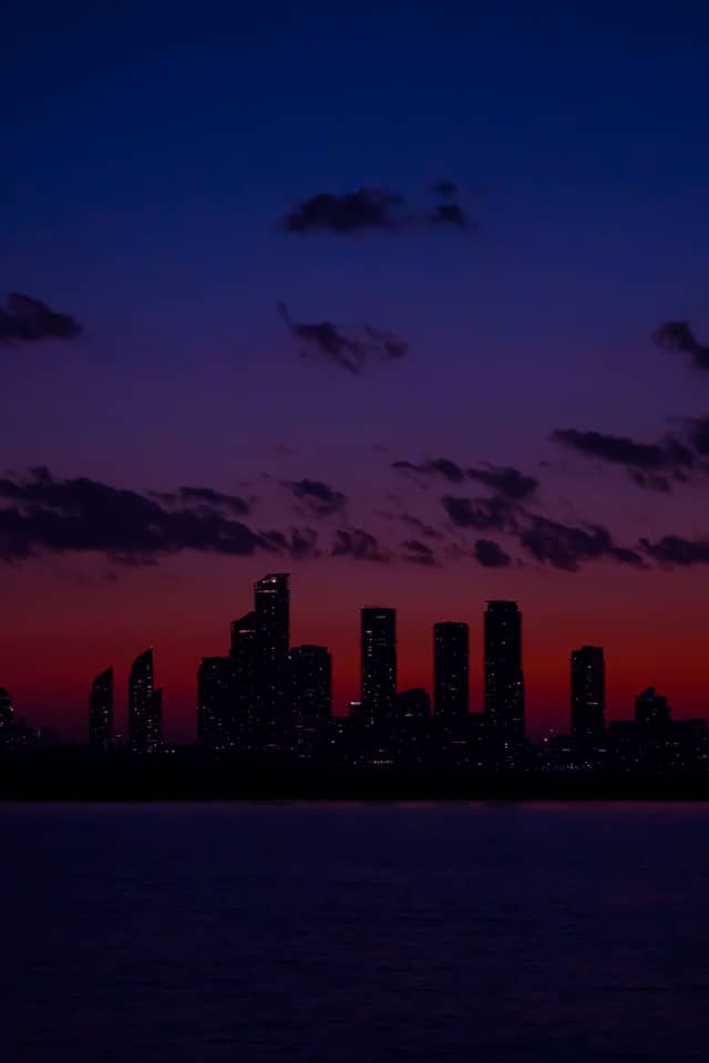 Humber Bay Shores Skyline View - Image 1