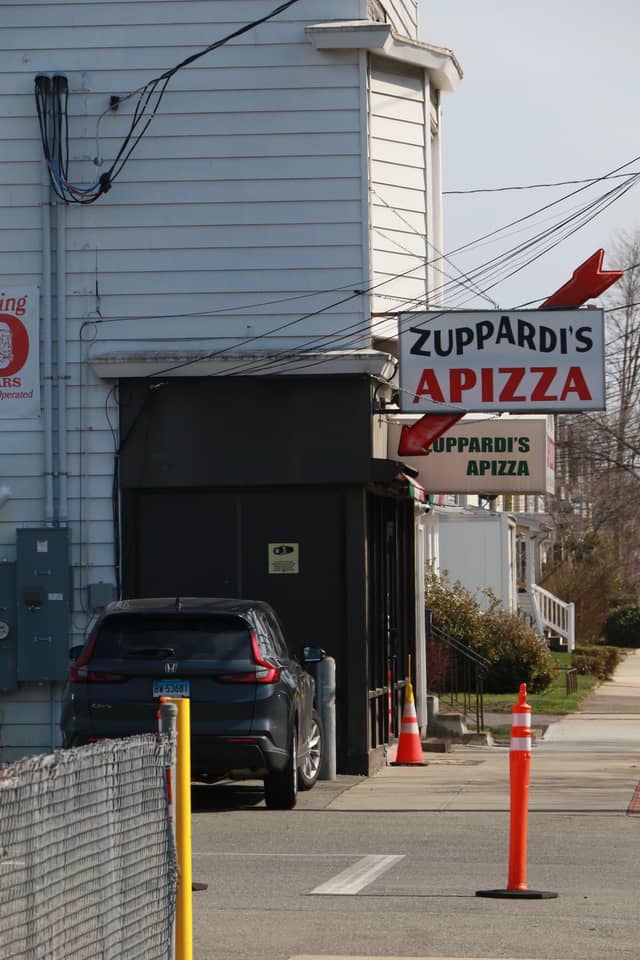 Zuppardi's Apizza - Image 1