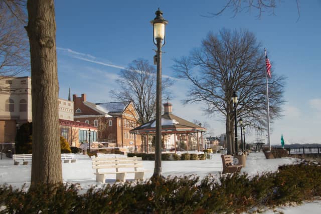 Bristol Waterfront Park - Image 1