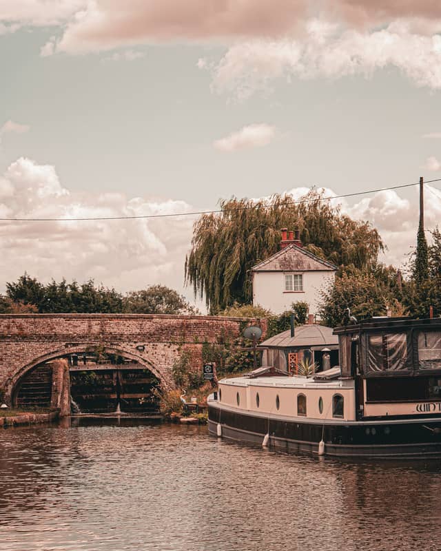 Grand Union Canal Bridge & Lock - Image 1