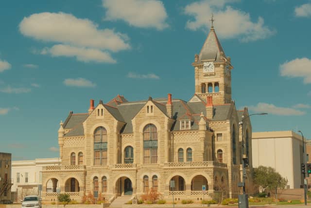 Victoria County Courthouse - Image 1