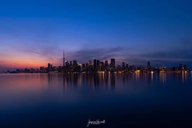 Polson Pier Skyline View - Image 1