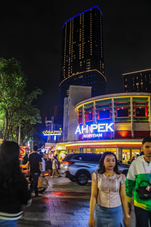 Jalan Tunjungan - Image 1