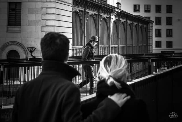 Rue de l'Arche Sèche Bridge - Image 1