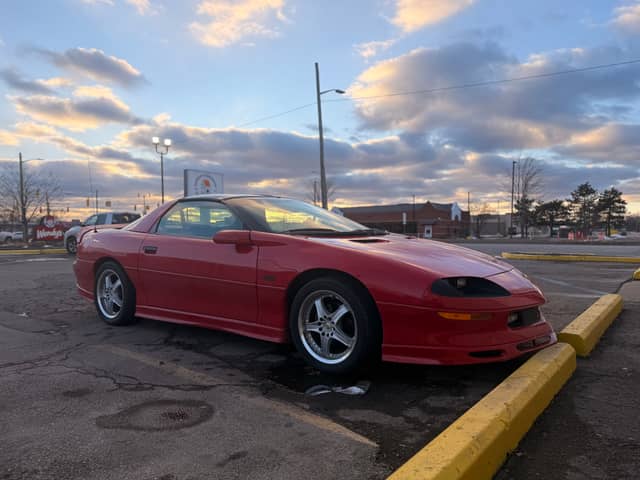Dix Highway Sunset Parking Lot - Image 1