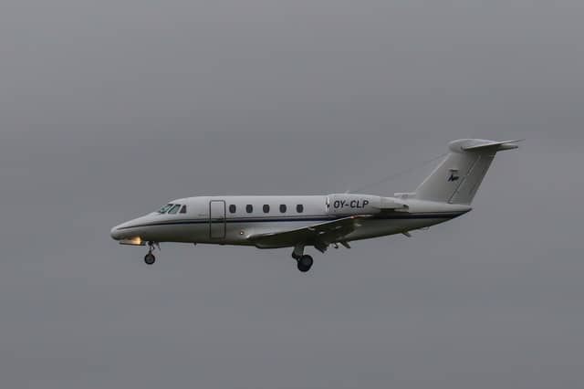 East Midlands Airport Plane Spotting - Image 1