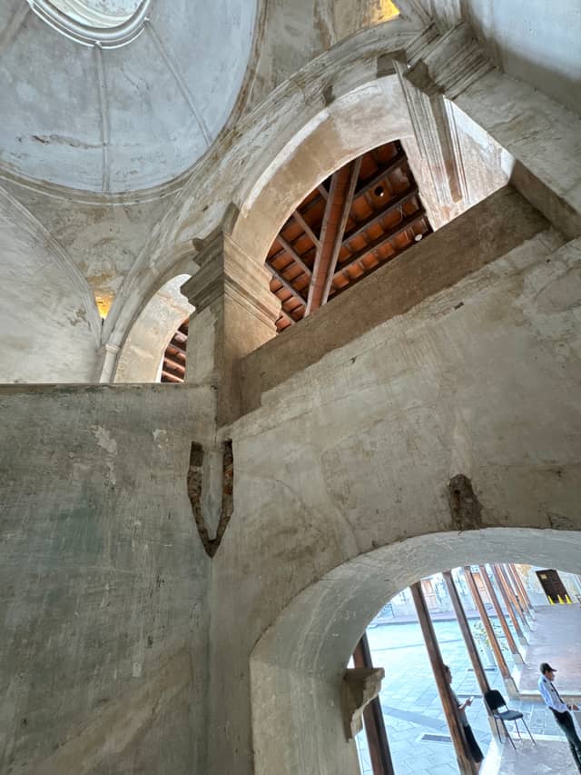 Palacio de los Capitanes Generales - Image 1